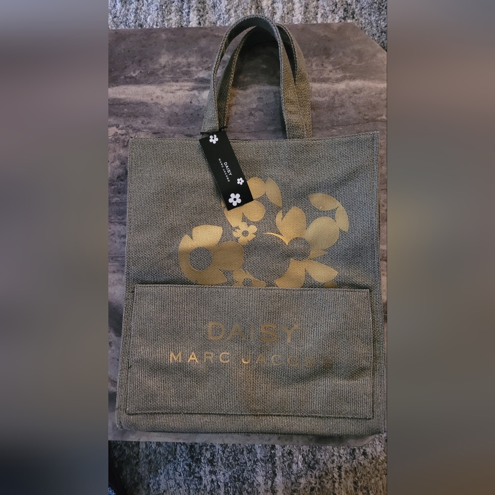 Marc Jacobs Daisy Tote
